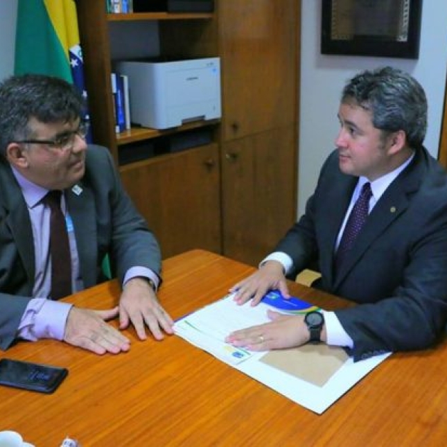 Após visita do prefeito em Brasília, emenda para custear área de saúde em Caaporã é liberada