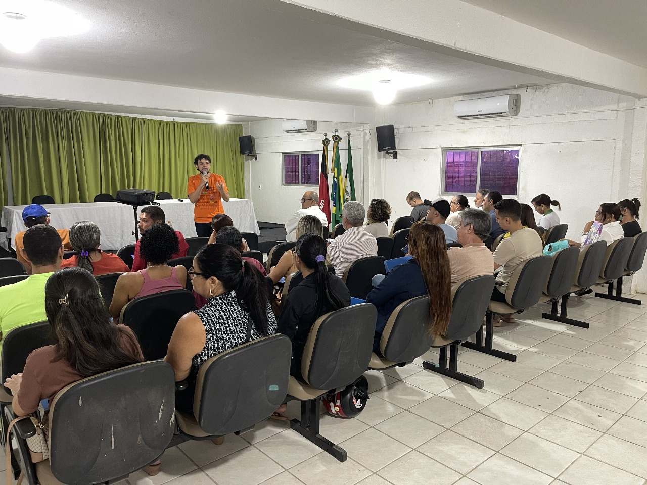 Com foco no desenvolvimento local, Caaporã realiza seminário sobre turismo sustentável para pequenos negócios