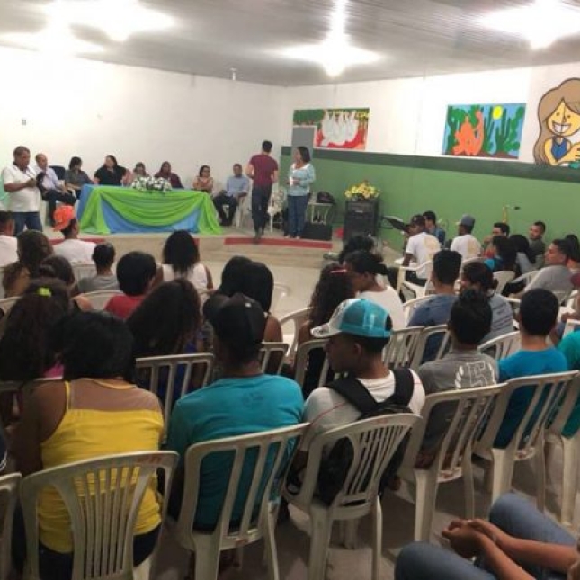 Prefeitura de Caaporã promove palestra sobre o programa ID Jovem que garante benefícios