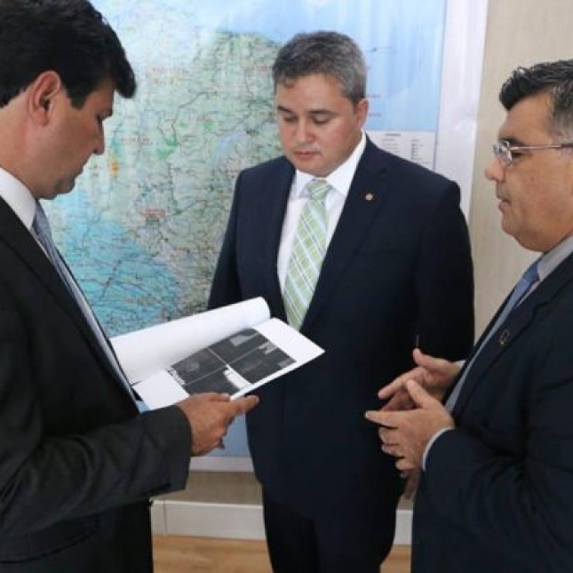 Em Brasília, prefeito garante emendas para saúde e infraestrutura de Caaporã